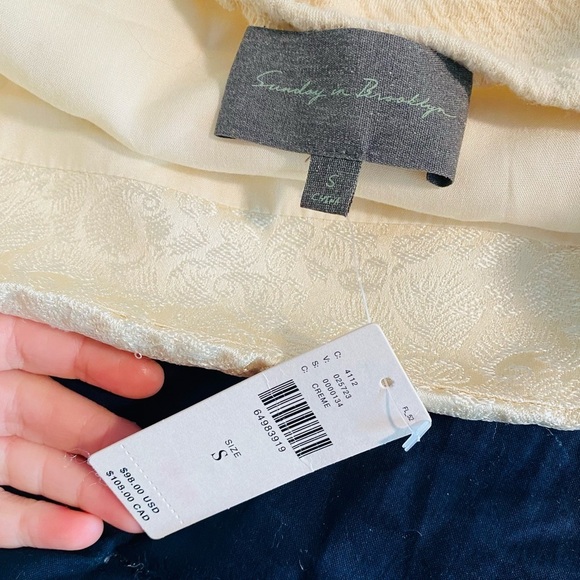 Anthropologie Sunday in Brooklyn Tulle Off The Shoulder Tapestry Bodice Top NWT - Picture 6 of 11